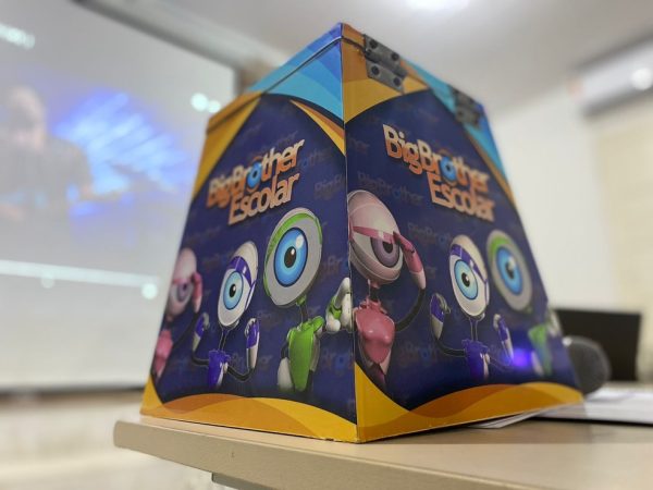 Urna do Big Brother Escolar, projeto desenvolvido em unidade de ensino de Parnamirim, na Grande Natal — Foto: Pedro Trindade/Inter TV Cabugi