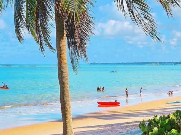 Praia do Bessa, em João Pessoa, é uma das mais visitadas da Paraíba — Foto: Eduardo Fechine