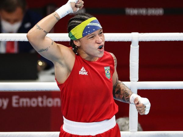 Bia Ferreira estreia com vitóória no boxe em Tóquio - Olimpíada