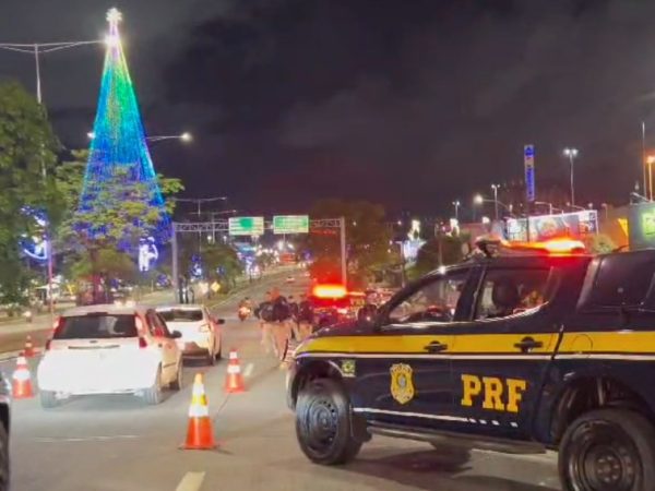 Blitz da Lei Seca em Natal, na BR-101 — Foto: Divulgação/PRF