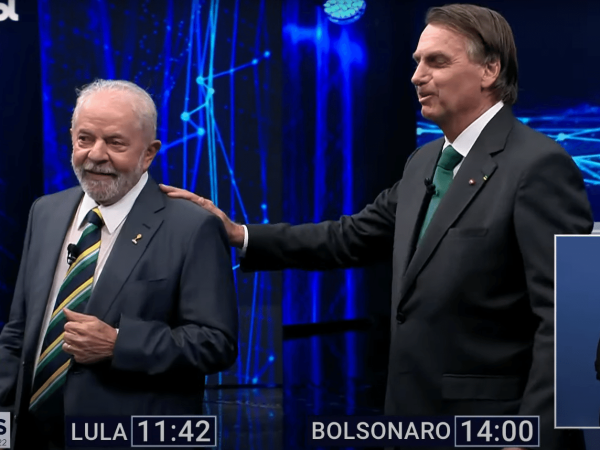 Lula e Bolsonaro se enfrentam em debate. — Foto: Reprodução