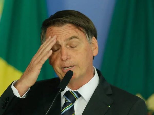 Bolsonaro afirma que o governo precisa desse dinheiro para não descumprir a regra de ouro — Foto: Dida Sampaio / Estadão