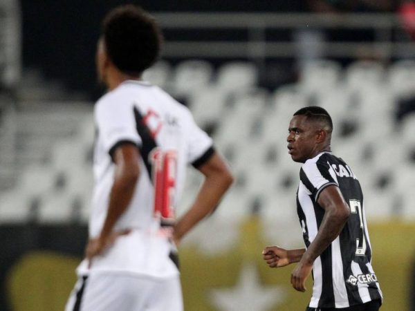 Botafogo teve sua sequência de 4 jogos sem sofrer gols quebrada (Foto: Botafogo)