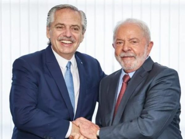 Alberto Fernández e Luiz Inácio Lula da Silva. — Foto: Ricardo Stuckert/Reprodução/Twitter @LulaOficial