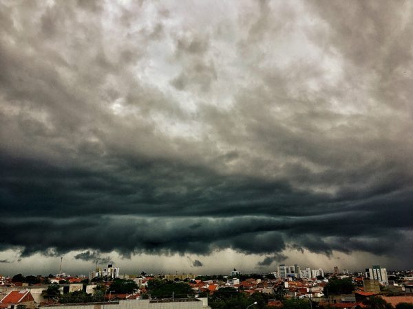 Fortes chuvas em Campina Grande  — Foto: Emanuel Tadeu/Arquivo Pessoal