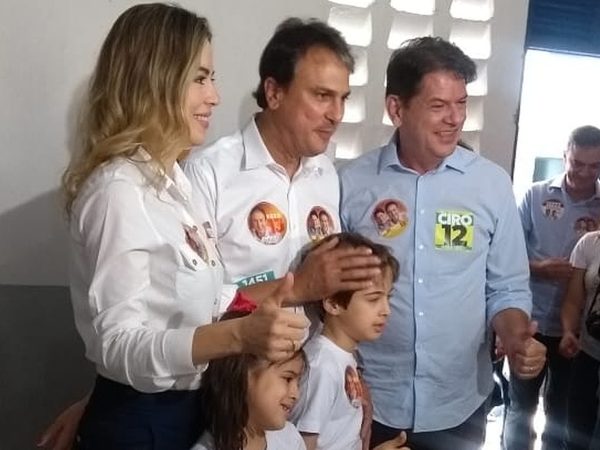 A reeleição leva o petista ao segundo mandato como governador do Estado (Foto: Fernanda Alves/Agência Diário)