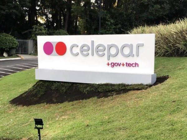 Placa escrito Celepar