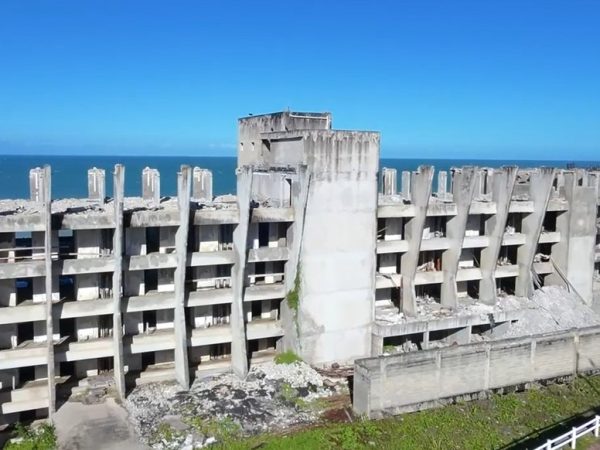 Hotel BRA, na Via Costeira, em Natal RN — Foto: Kleber Teixeira/Inter TV Cabugi