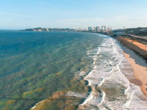 Via Costeira em Natal — Foto: Sandro Menezes