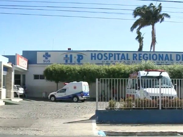Hospital Regional de Patos, na Paraíba — Foto: TV Cabo Branco/Reprodução