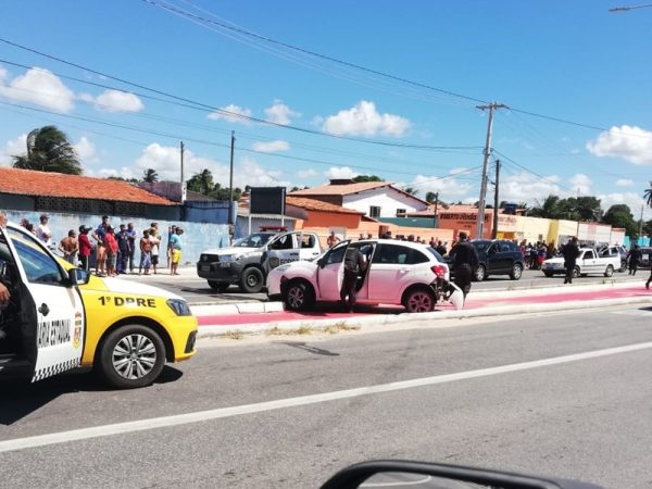 Confronto aconteceu na Avenida Moema Tinoco, na Zona Norte de Natal — Foto: Redes sociais