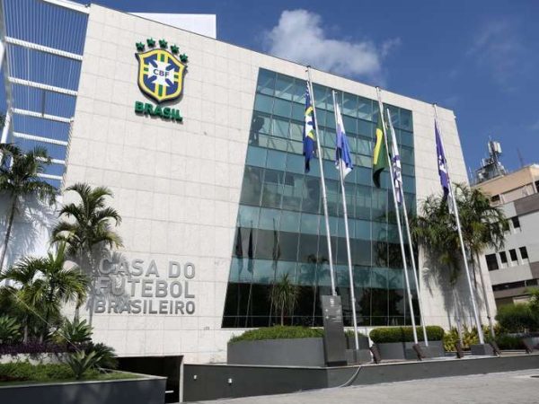 Copa do Brasil e Campeonatos Brasileiros Femininos A1 e A2 estão entre competições atingidas pela medida — Foto: Reprodução