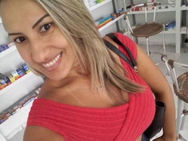 Flávia Magalhães da Rocha foi morta nesta segunda (6) — Foto: Cedida