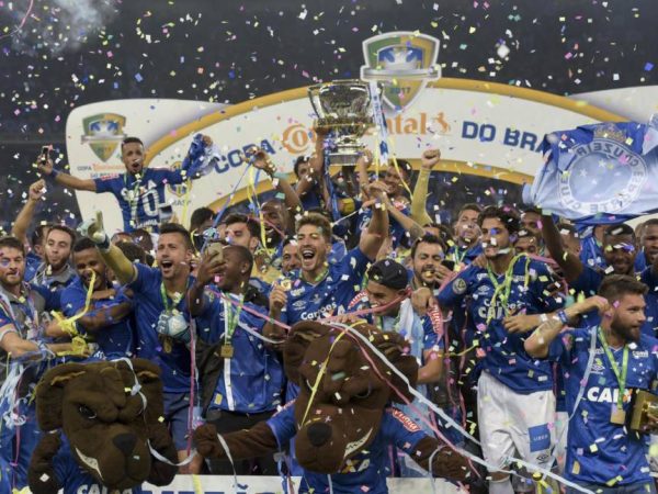 O time estrelado alcança sua quinta conquista de Copa do Brasil (Foto: Cristiane Mattos / Light Press / Cruzeiro)
