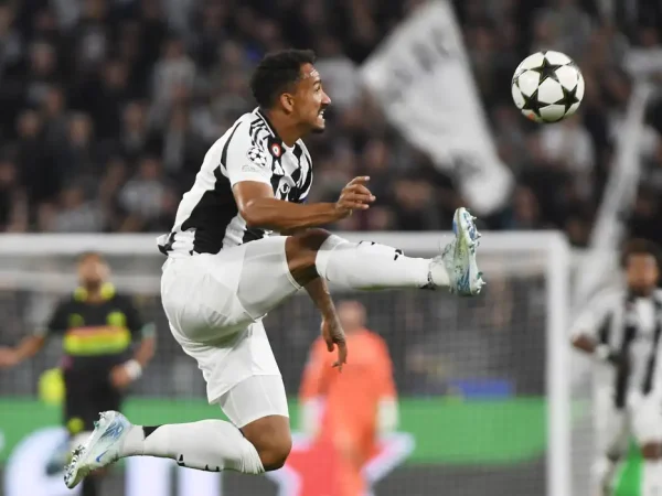 Danilo em jogo da Juventus contra o PSV Eindhoven
 17/9/2024    REUTERS/Massimo Pinca