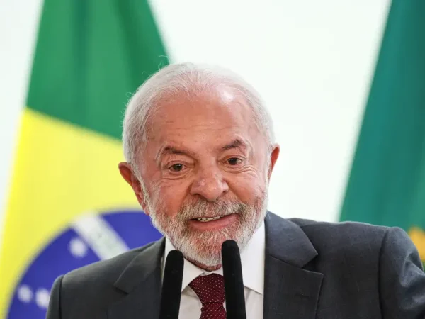 Brasília (DF), 23/12/2025 - O presidente Luiz Inácio Lula da Silva durante cerimônia de assinatura do decreto que dispõe sobre o reconhecimento, a valorização e a promoção da cultura gospel como manifestação cultural nacional. Foto: Marcelo Camargo/Agência Brasil