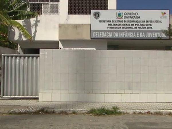 Delegacia da Infância e Juventude, em João Pessoa — Foto: Reprodução/TV Cabo Branco