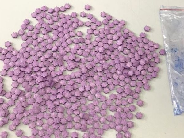 Polícia Federal apreende cerca de 500 comprimidos de ecstasy em carrinho de brinquedo no RN — Foto: Cedida