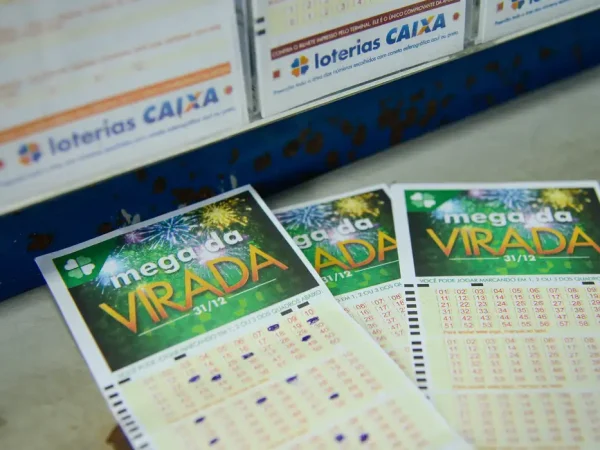 Rio de Janeiro (RJ), 23/12/2023 - Volante para aposta da Mega-Sena da Virada em uma casa lotérica na Lapa, região central da capital fluminense. Foto: Tomaz Silva/Agência Brasil