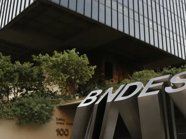 Edifício sede do BNDES, Banco Nacional de Desenvolvimento Econômico e Social, no Centro do Rio.