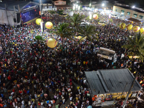 O feriadão do Carnaval, uma das principais datas para o turismo nacional, deverá movimentar R$ 8,18 bilhões neste ano. — Foto: Alex Régis