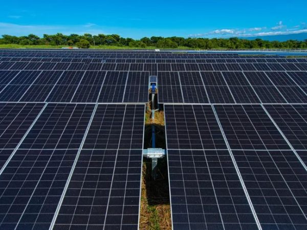 O Brasil ultrapassou a marca de 19 gigawatts (GW) de potência instalada da fonte solar fotovoltaica. — Foto: Reprodução