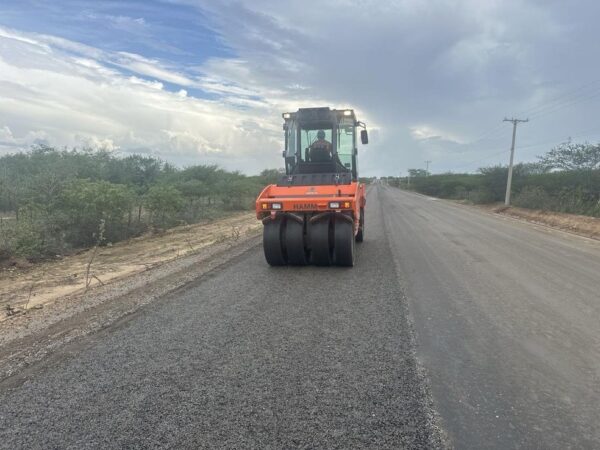 Obra em rodovia estadual no Rio Grande do Norte — Foto: Secretaria de Infraestrutura do RN/Divulgação