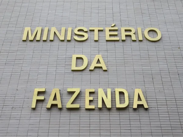 Brasília (DF), 10/04/2023 - Fachada do ministério da Fazenda.