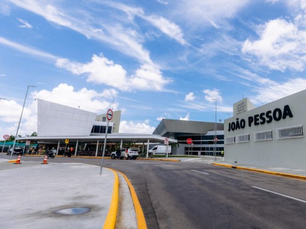 Aeroporto Internacional de João Pessoa após as reformas feitas por empresa que ganhou concessão — Foto: Aena