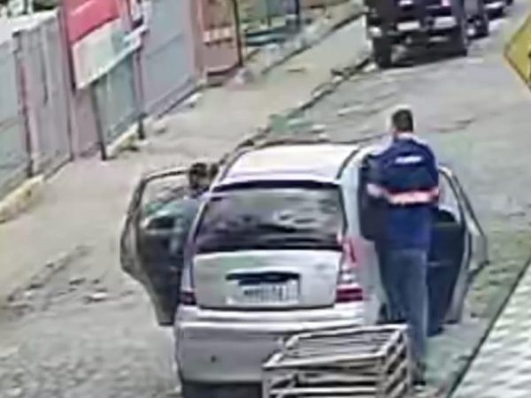 Falsos agentes de saúde circulando em João Pessoa — Foto: Reprodução: Assessoria SMS-JP