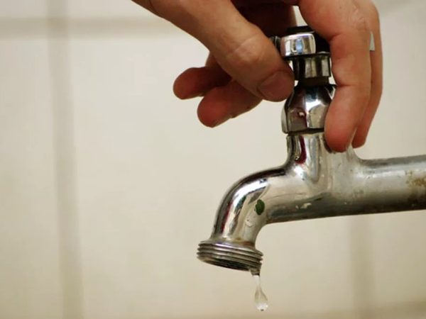 Falta de água afeta localidades de Campina Grande e os municípios de Pocinhos e Puxinanã.  — Foto: Divulgação