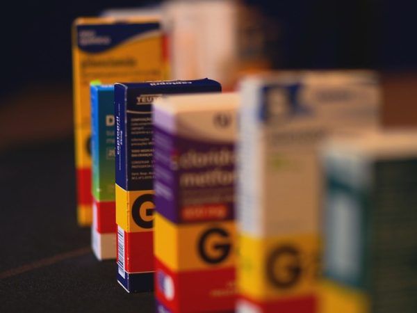 Medicamentos — Foto: Reprodução/RBS TV