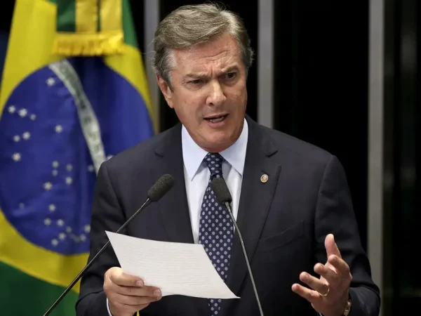 FILE PHOTO: Brazilian Senator Fernando Collor de Mello, a former president, speaks during a session of the Brazilian Federal Senate in Brasilia July 14, 2015. . REUTERS/Ueslei Marcelino/File Photo
