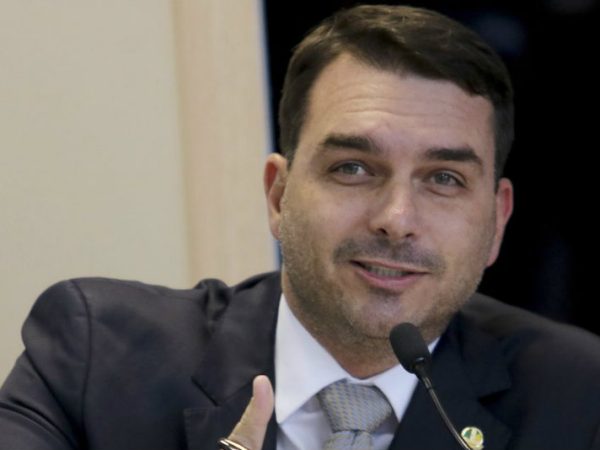 Senador prestou depoimento ao MPF hoje em Brasília — Foto: Reprodução