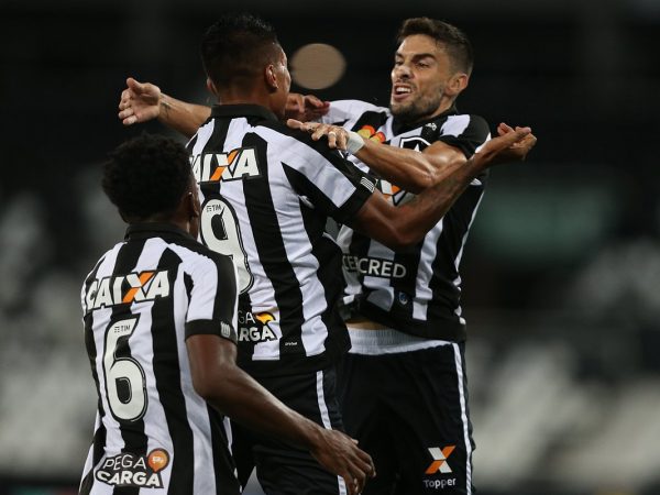 Botafogo chegou à segunda vitória na Taça Rio neste domingo (Foto: Vitor Silva/SS Press/BFR)