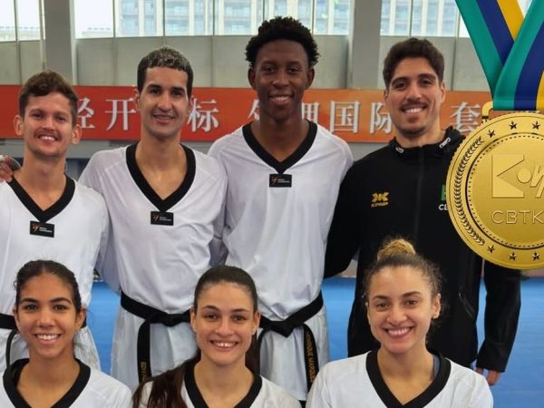Brasil é tricampeão mundial por equipes de tawkwondo, em 06/11/2025