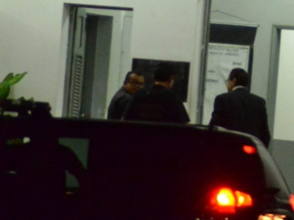 Henrique Alves, ex-ministro, voltando a cadeia após prestar depoimento na JFRN (José Aldenir / Agora Imagens)