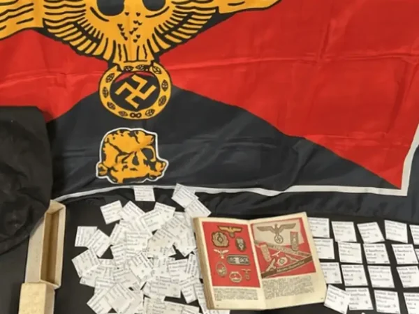 Brasília (DF), 16/04/2025 -  Homem de 70 anos é preso no Rio por comercializar símbolos nazistas
Foto: Polícia civil-RJ