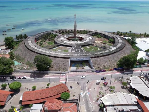 Vista aérea do Hotel Tambaú em 2025 — Foto: TV Cabo Branco/Reprodução