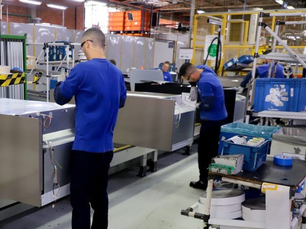 Texto estabelece período de transição para casos de novos vínculos de trabalho Ari Dias/AEN-Governo do Paraná