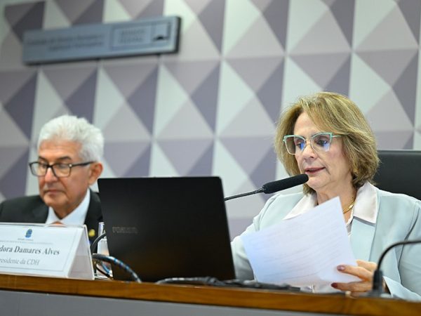 Mesa: 
relator ad hoc senador Astronauta Marcos Pontes (PL-SP);
presidente da CDH, senadora Damares Alves (Republicanos-DF), em pronunciamento.