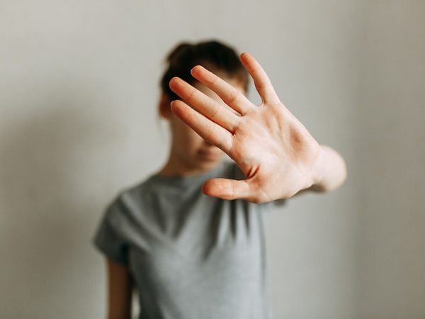 De acordo com a proposta, o atendimento seria on-line e no âmbito do SUS FreePik