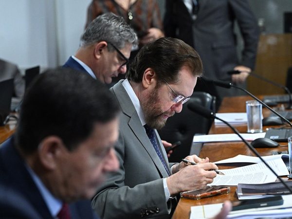 Bancada:
senador Hamilton Mourão (Republicanos-RS);
senador Plínio Valério (PSDB-AM);
senador Rogério Carvalho (PT-SE).