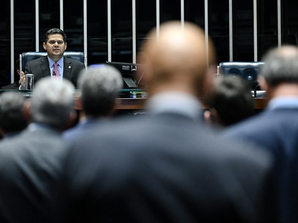 Mesa: 
presidente do Senado Federal, senador Davi Alcolumbre (União-AP); 
secretário-geral da Mesa do Senado Federal, Danilo Augusto Barboza de Aguiar.
