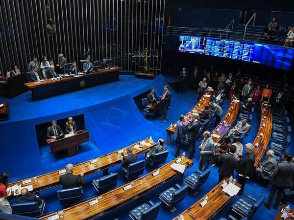 Mesa: 
presidente do Senado Federal, senador Davi Alcolumbre (União-AP); 
secretário-geral da Mesa do Senado Federal, Danilo Augusto Barboza de Aguiar.
senador Flávio Bolsonaro (PL-RJ); 
senador Eduardo Braga (MDB-AM); 
senador Carlos Portinho (PL-RJ).
