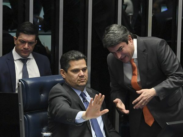 Mesa: 
presidente do Senado Federal, senador Davi Alcolumbre (União-AP); 
diretor de Assuntos Jurídicos da Presidência do Senado Federal (DATJUR), Luiz Fernando Bandeira de Mello Filho; 
secretário-geral da Mesa do Senado Federal, Danilo Augusto Barboza de Aguiar.