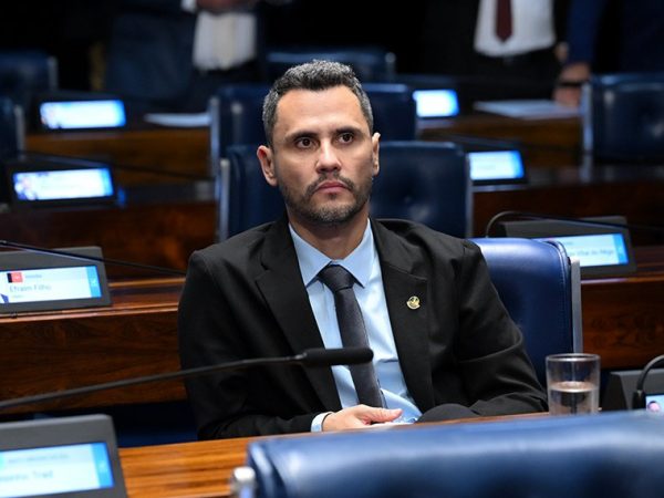 Bancada:
senador Cleitinho (Republicanos-MG).