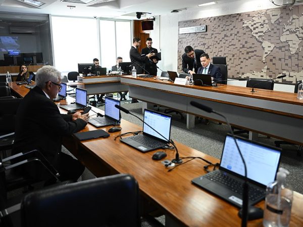 O projeto que cria a frente recebeu parecer favorável na Comissão de Ciência e Tecnologia (CCT) e segue para votação no Plenário do Senado Saulo Cruz/Agência Senado
