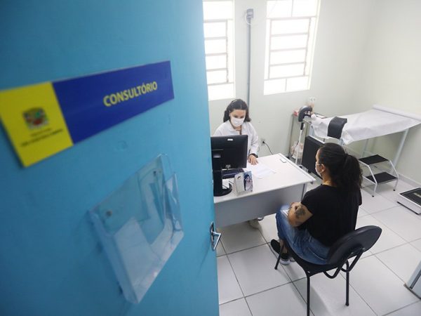 Projeto estabelece que a rede pública de saúde deverá oferecer exames e reposição hormonal para as mulheres Claudio Vieira/PMSJC