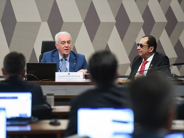 Mesa: 
presidente da CCJ, senador Otto Alencar (PSD-BA); 
senador Jorge Kajuru (PSB-GO).